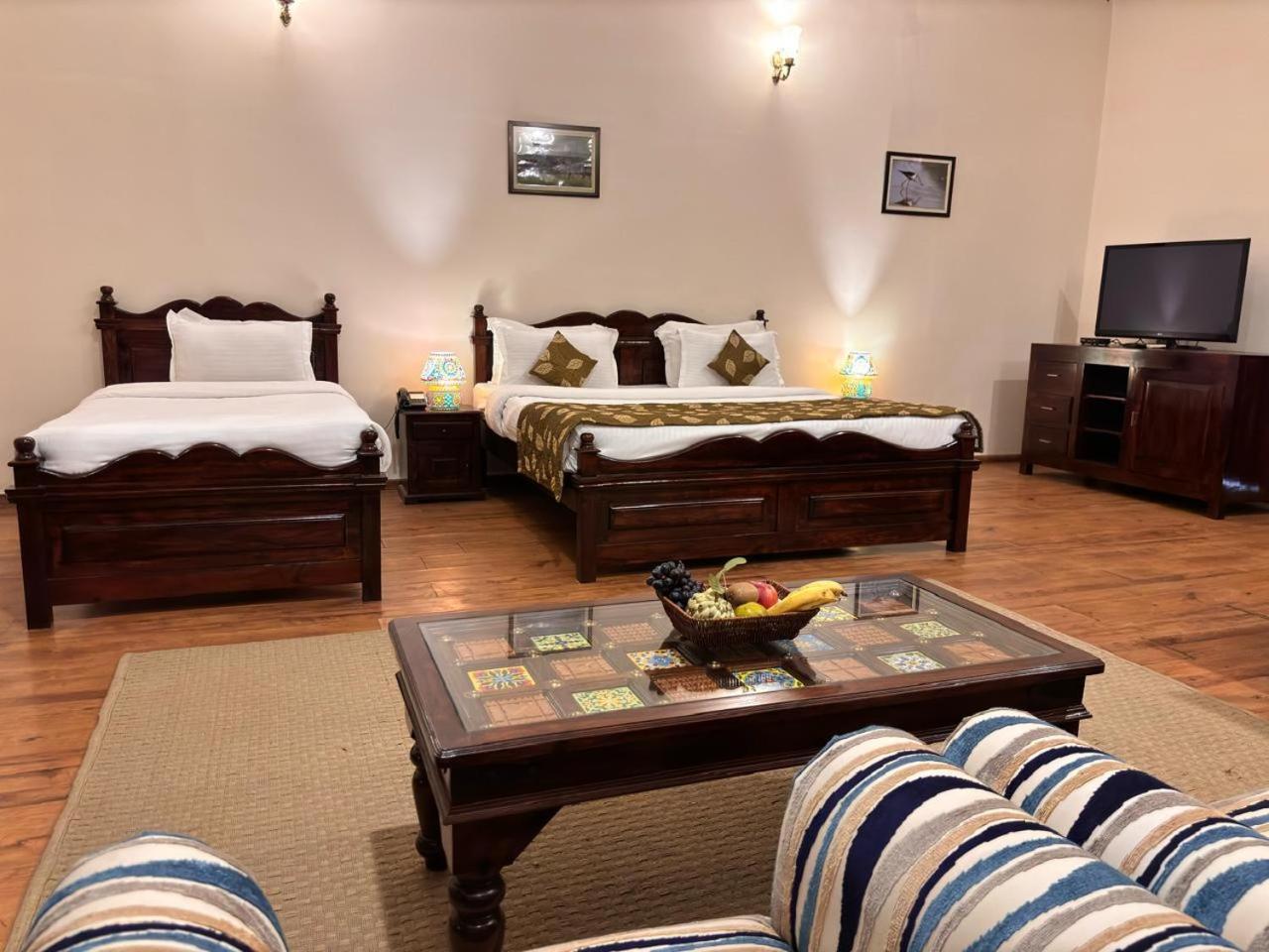 The Birder'S Inn Bharatpur Exterior photo